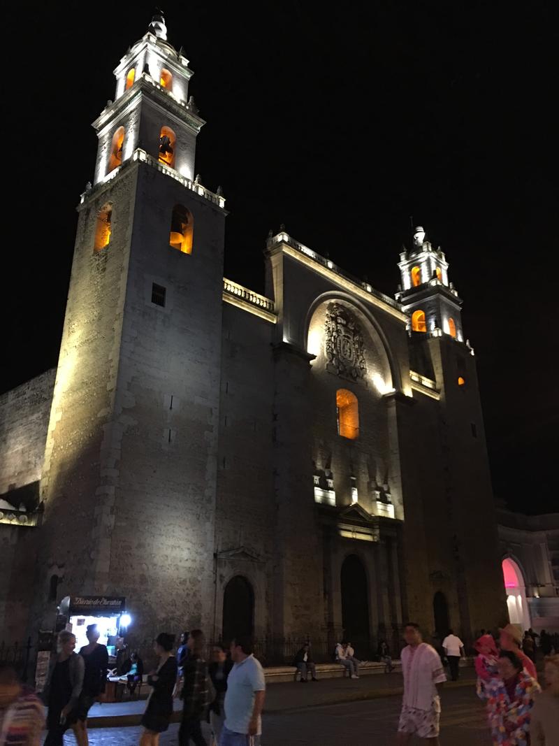 Mérida Cathedral at night, Merida, Yucatan, Mexico