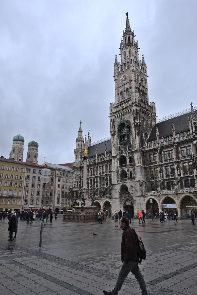 Rathaus-Glockenspiel in Marienplatz, Munich, Germany