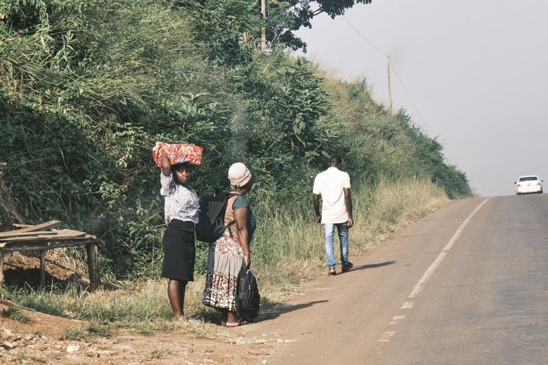 Women on the road, Entebbe, Uganda